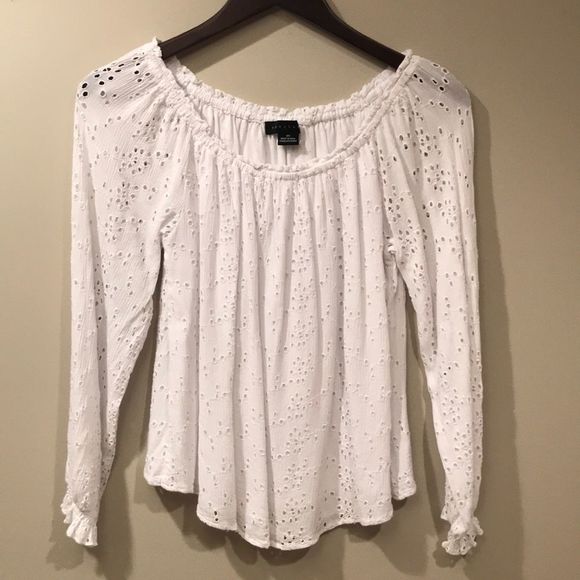 SANCTUARY White Eyelet Oversized Peasant Top - Picture 5 of 9